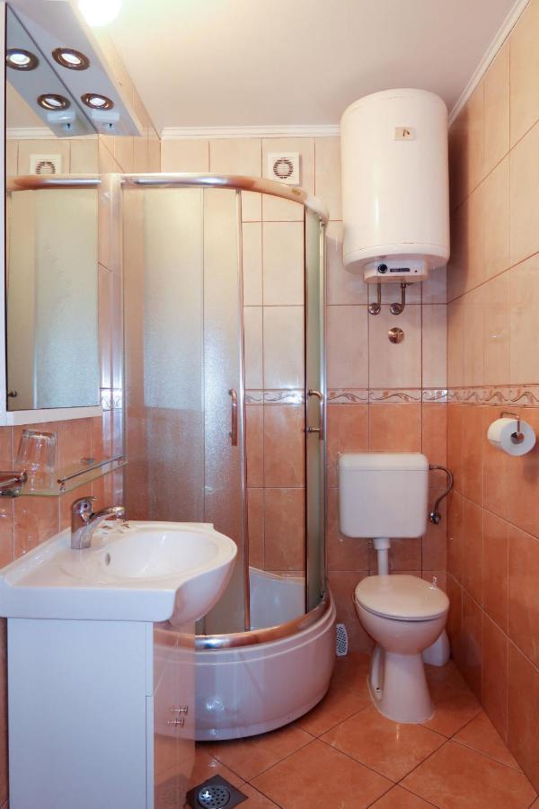 Apartment Ana - Rab166 By Interhome Barbat na Rabu 外观 照片